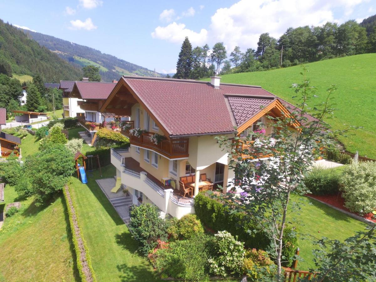 Modern Apartment In Salzburger With Terrace Kleinarl Exterior photo